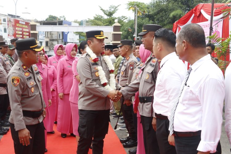 Tingkatkan Kesiapan dan Soliditas Personil, Kapolresta Barelang Kunjungan Kerja Ke Polsek Lubuk Baja