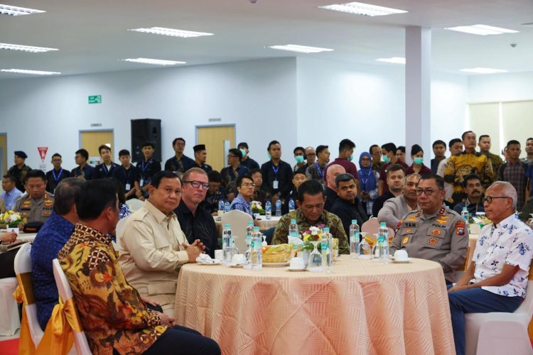 Kapolda Kepri Irjen Pol Yan Fitri Halimansyah Dampingi Menhan RI dalam Grand Opening PT. Volex Indonesia di Sekupang, Batam