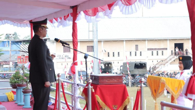 Upacara Penurunan Bendera HUT RI ke-79 di Lingga: Kapolres Pimpin dengan Penuh Khidmat