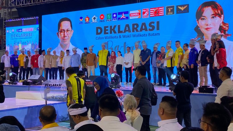 Deklarasi Pasangan Amsakar-Li Claudia sebagai Calon Wali Kota dan Wakil Wali Kota Batam 2024