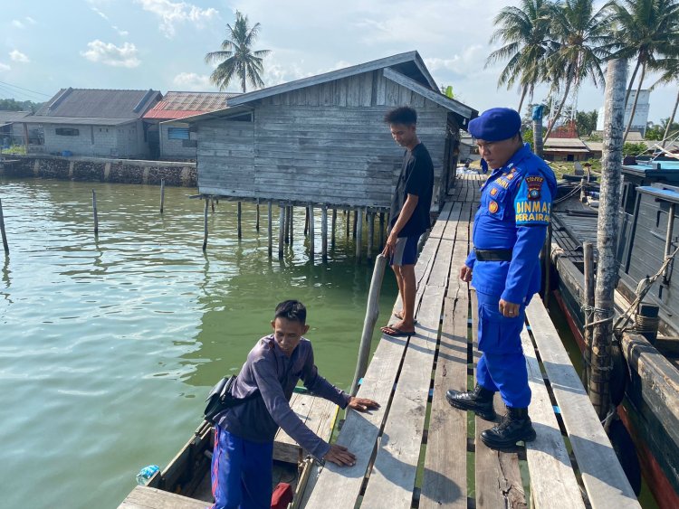 Sat Polairud Polres Lingga Mengimbau Keselamatan Pelayaran Waspada Cuaca Extrim Saat Aktivitas di Laut