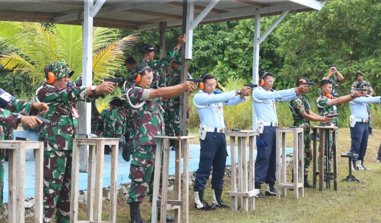 POMAU dan Intelijen Lanud Raden Sadjad Natuna Tingkatkan Kesiapan dengan Latihan Menembak