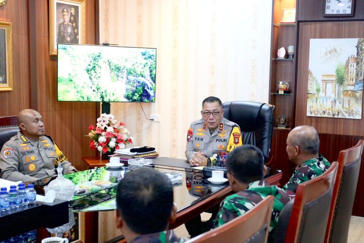 IRJEN POL YAN FITRI HALIMANSYAH KAPOLDA KEPRI TERIMA KUNJUNGAN SILATURAHMI DANREM 033/WP