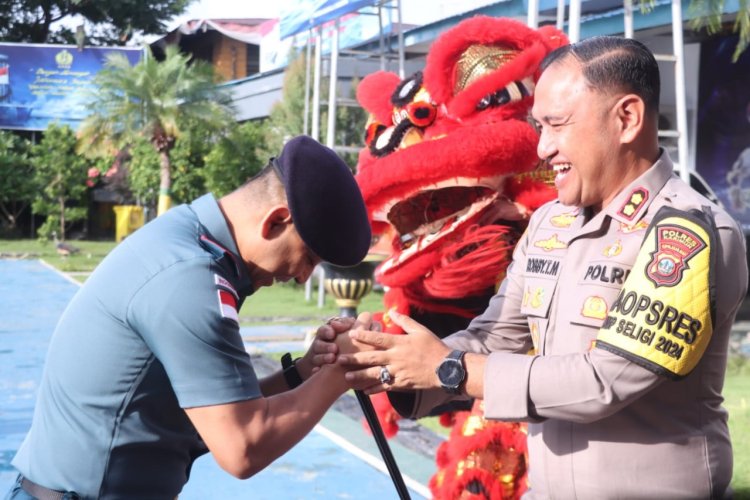 Silaturahmi dan suprise Kapolres Karimun Dalam Rangka HUT Mako Lanal Ke 27 di Kabupaten Karimun