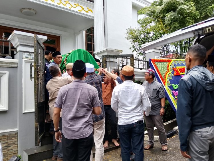 Batam24.com dan Keluarga Besar Media Mengucapkan Belasungkawa atas Kepergian Ibu Bapak Sekda Jepridin