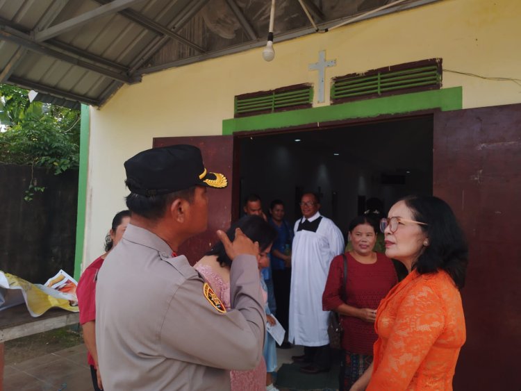 Minggu Kasih Kamtibmas: Polsek Sekupang Pererat Hubungan dengan Jemaat Gereja HKI Sungai Harapan