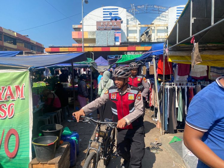 Patroli Sepeda dan Jalan Kaki Sat Samapta Polresta Barelang: Jamin Keamanan di Area Keramaian