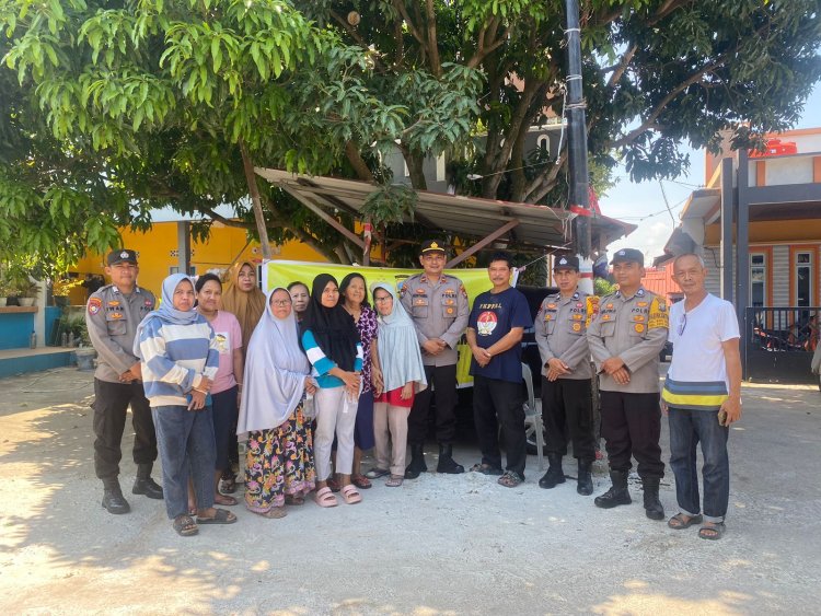 Minggu Kasih Polsek Batu Ampar bersama Warga Batu merah mari Bersama sama menjaga situasi Kamtibmas