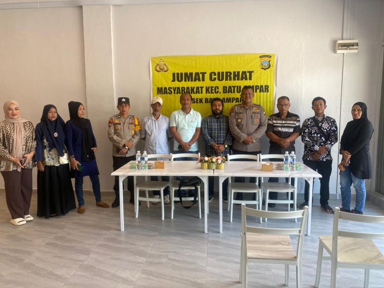 Polsek Batu Ampar Gelar Kegiatan Jumat Curhat Bersama Warga, Tanggapi Keluhan dan Beri Edukasi Menjelang Pemilu