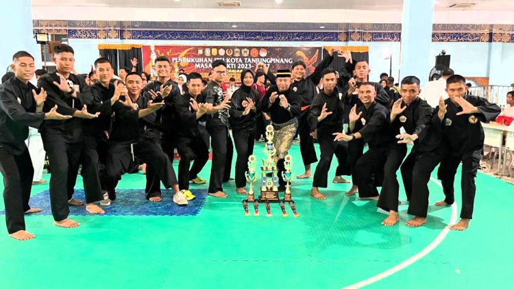 Polda Kepri Sabet Juara Umum di Kejuaraan Pencak Silat Tembuni Pendekar Open Championship 2024