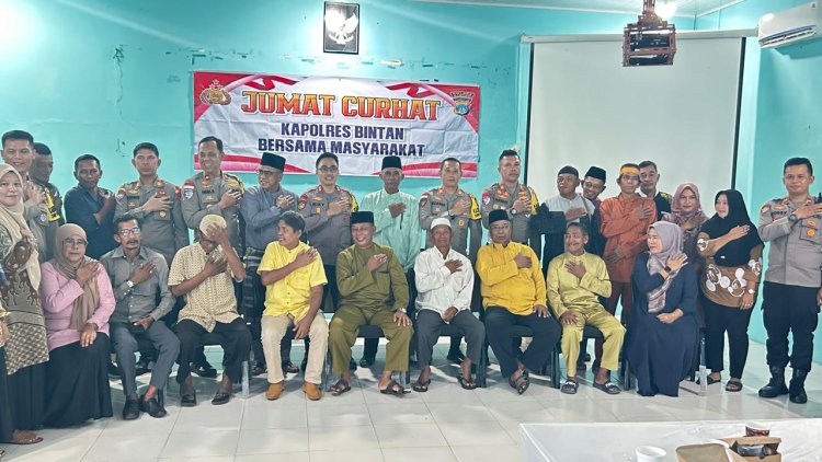 Jumat Curhat Kapolres Bintan bersama warga Desa Busung