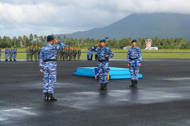 Pesan Penting Kasau: TNI AU Diminta Jaga Netralitas dan Tingkatkan Sinergi pada Upacara di Lanud RSA Natuna