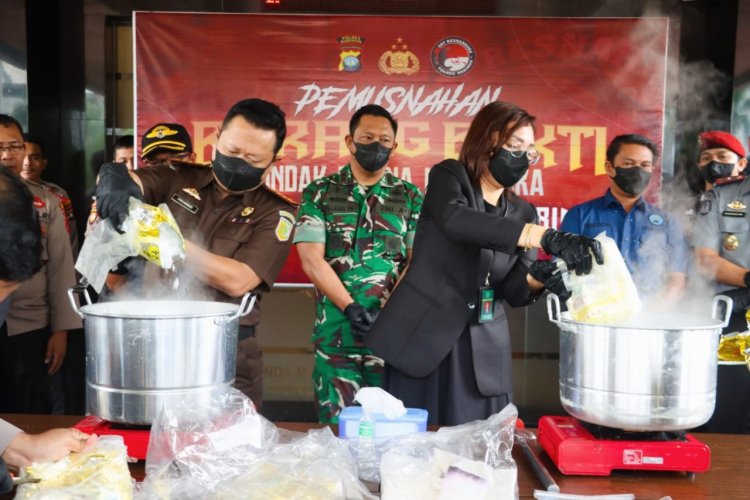 Satresnarkoba Polres Karimun Ungkap Kasus Narkotika dan Musnahkan Barang Bukti Shabu dan Ekstasi