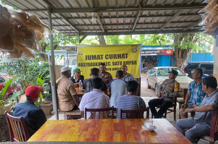 Kegiatan Jumat curhat Polsek Batu Ampar Polresta Barelang bersama Warga Batu Merah kec. Batu Ampar