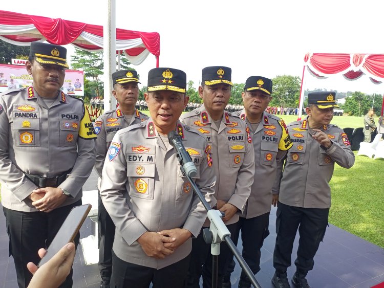 Kakor Binmas Baharkam Polri Pimpin Apel Besar Polisi RW di Polda Kepri