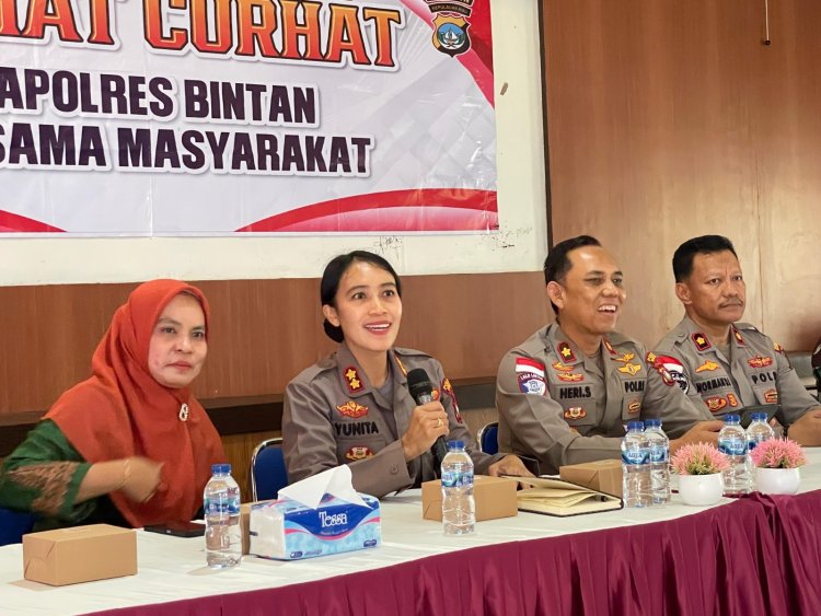 Kapolres Bintan Ajak Masyarakat Menjadi Polisi Bagi Diri Sendiri Dalam Kegiatan Jumat Curhat