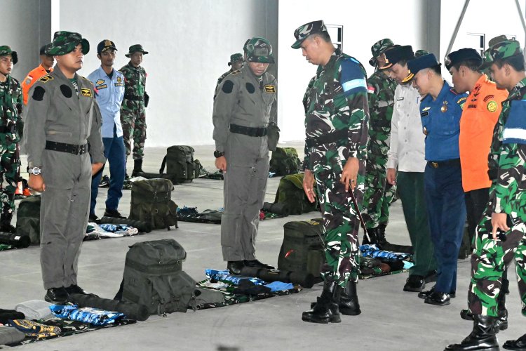 Persiapkan Awak Pesawat, Lanud RSA Natuna Laksanakan Latihan Survival Dasar