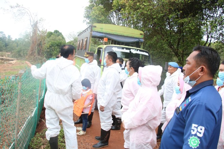 Kapolresta Barelang Tinjau Lokasi Penangkaran Buaya yang Jebol di Pulau Bulan