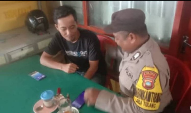 Bhabinkamtibmas Desa Tulang Berupaya Cegah Kasus Bunuh Diri Melalui Pendekatan Sosial