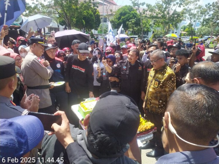 Polresta Barelang Gelar Pengamanan Orasi, Hiburan, dan Perayaan HUT FSPMI ke-26 di Alun-Alun Engku Putri