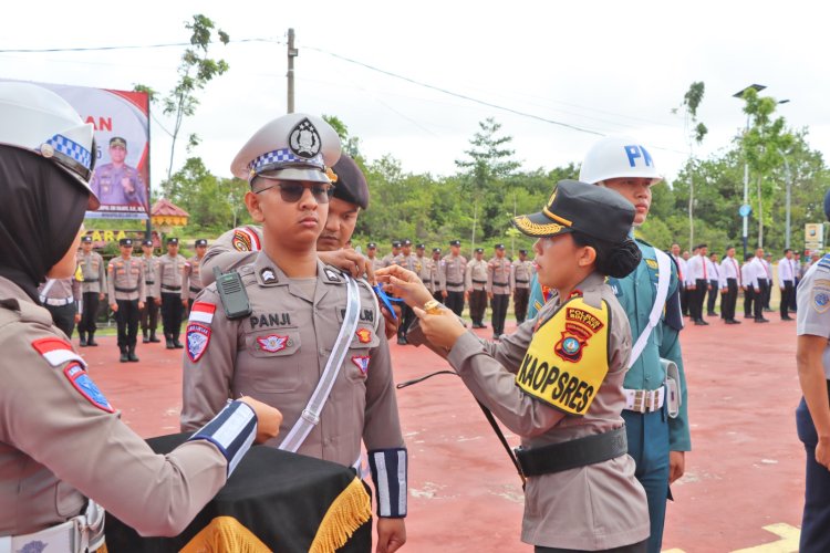 Polres Bintan Melaksanakan  Apel Gelar Pasukan Operasi Keselamatan Seligi 2025