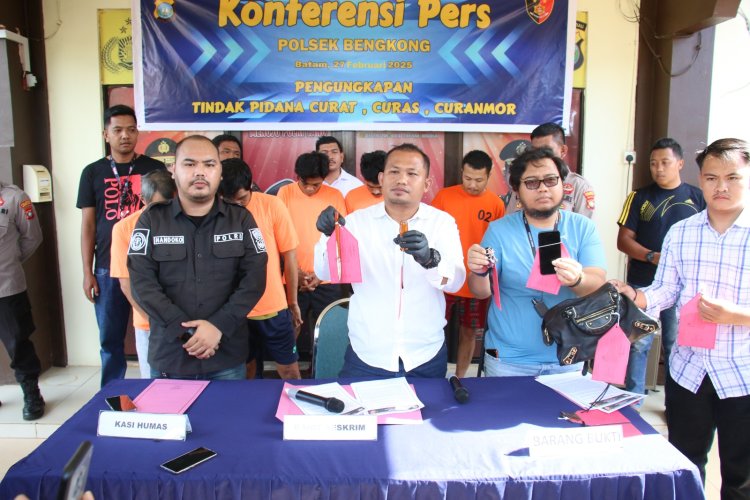 Polsek Bengkong Berhasil Ungkap Kasus Pencurian dengan Pemberatan : Dua Pelaku Ditangkap, Satu Masih DPO