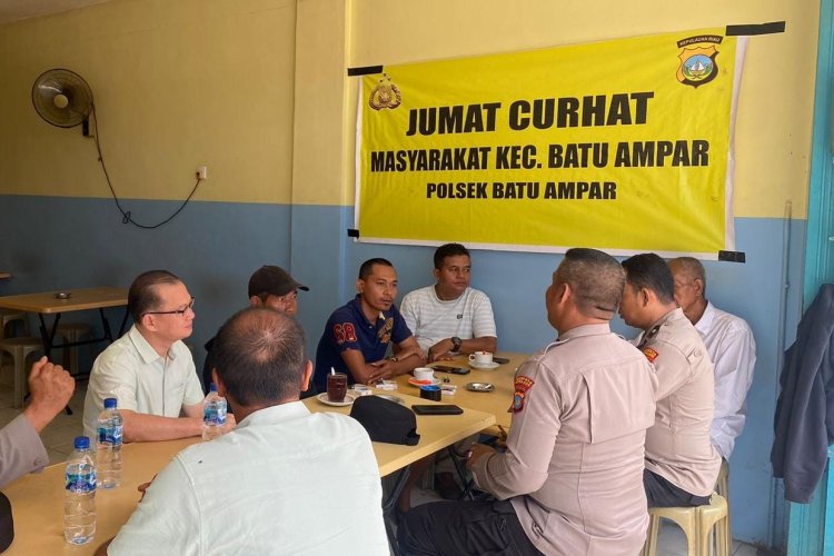 Kapolsek Batu Ampar Gelar Jumat Curhat, Warga Sampaikan Keluhan Kamtibmas