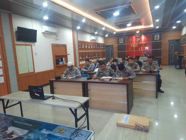 Polres Karimun Gelar Tadarus Al-Quran Berjamaah Secara Virtual di Bulan Ramadhan